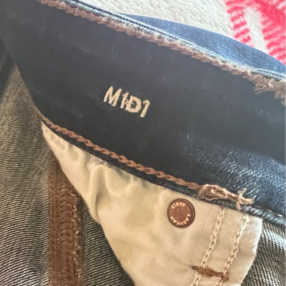 American Eagle Outfitters Super Stretch Midi Women's Blue Denim Shorts Size 12 - Picture 6 of 8